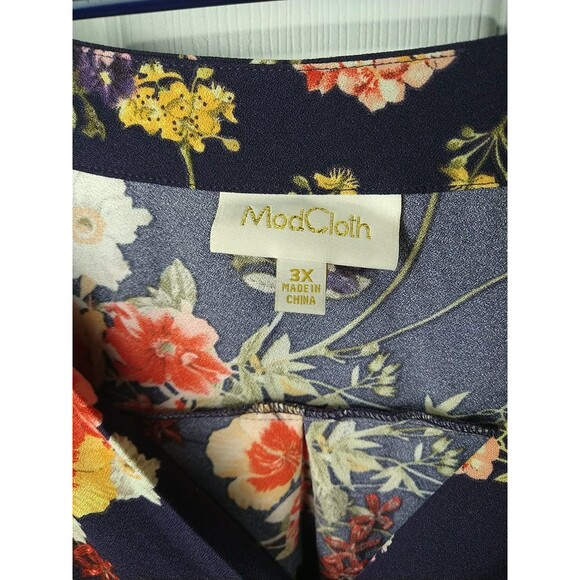 ModCloth Top Womens 3X Purple Red Floral Roll Tab LS Blouse VNeck Boho Office - Picture 3 of 9